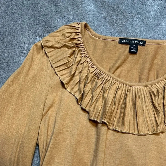 Cha Cha Vente Ruffle Shirt | Mustard | Camel Color | Ruffles | Shirt with Ruffle - Picture 4 of 9